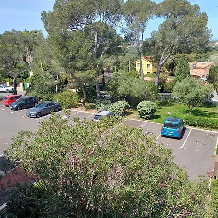 Week End A La Apartment Frejus